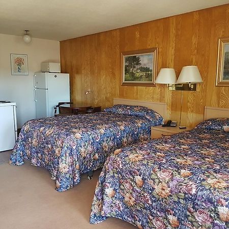 A-1 Alberni Inn พอร์ตอัลเบอนี ภายนอก รูปภาพ