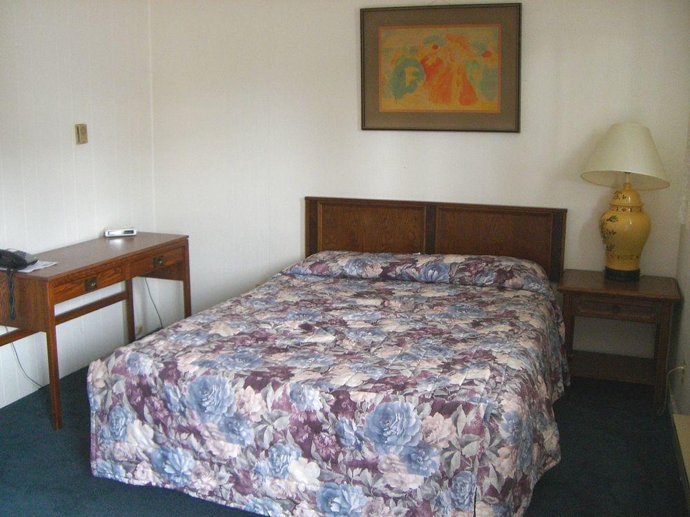 A-1 Alberni Inn พอร์ตอัลเบอนี ภายนอก รูปภาพ